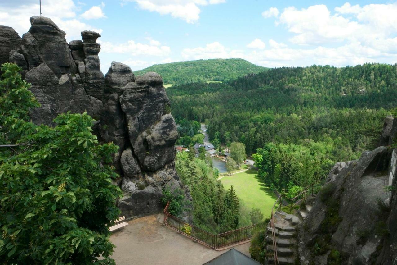 Апартаменты Goldberghaus Mauve Гросшёнау Экстерьер фото
